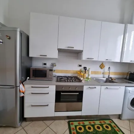 La Casa Dei Girasoli Apartment Genoa